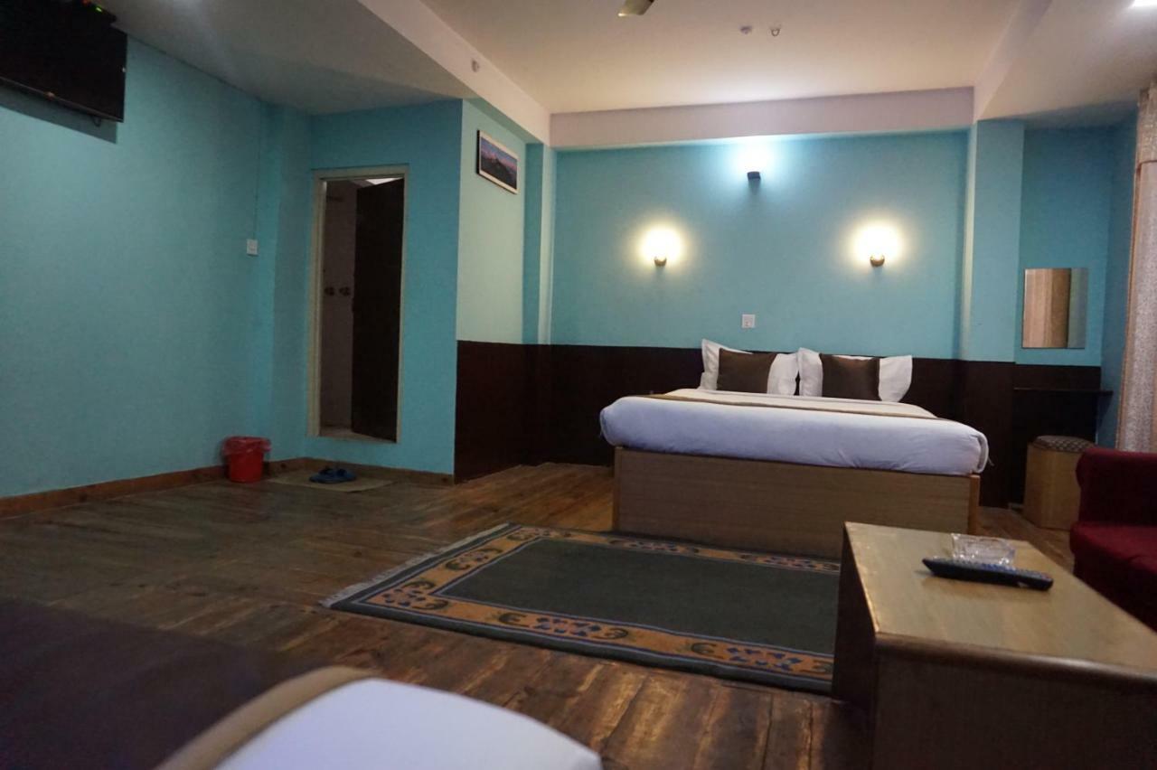 Hotel Impala Garden Катманду Экстерьер фото