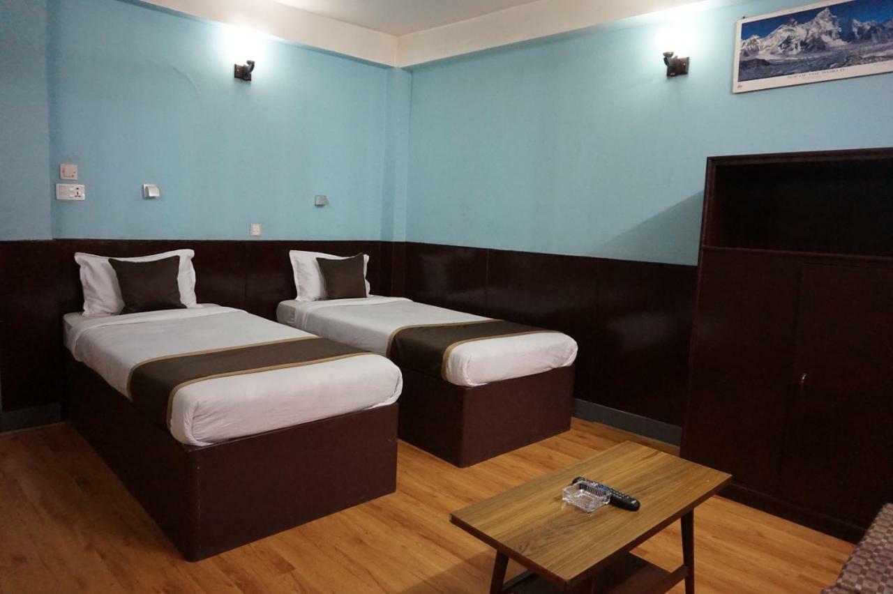 Hotel Impala Garden Катманду Экстерьер фото